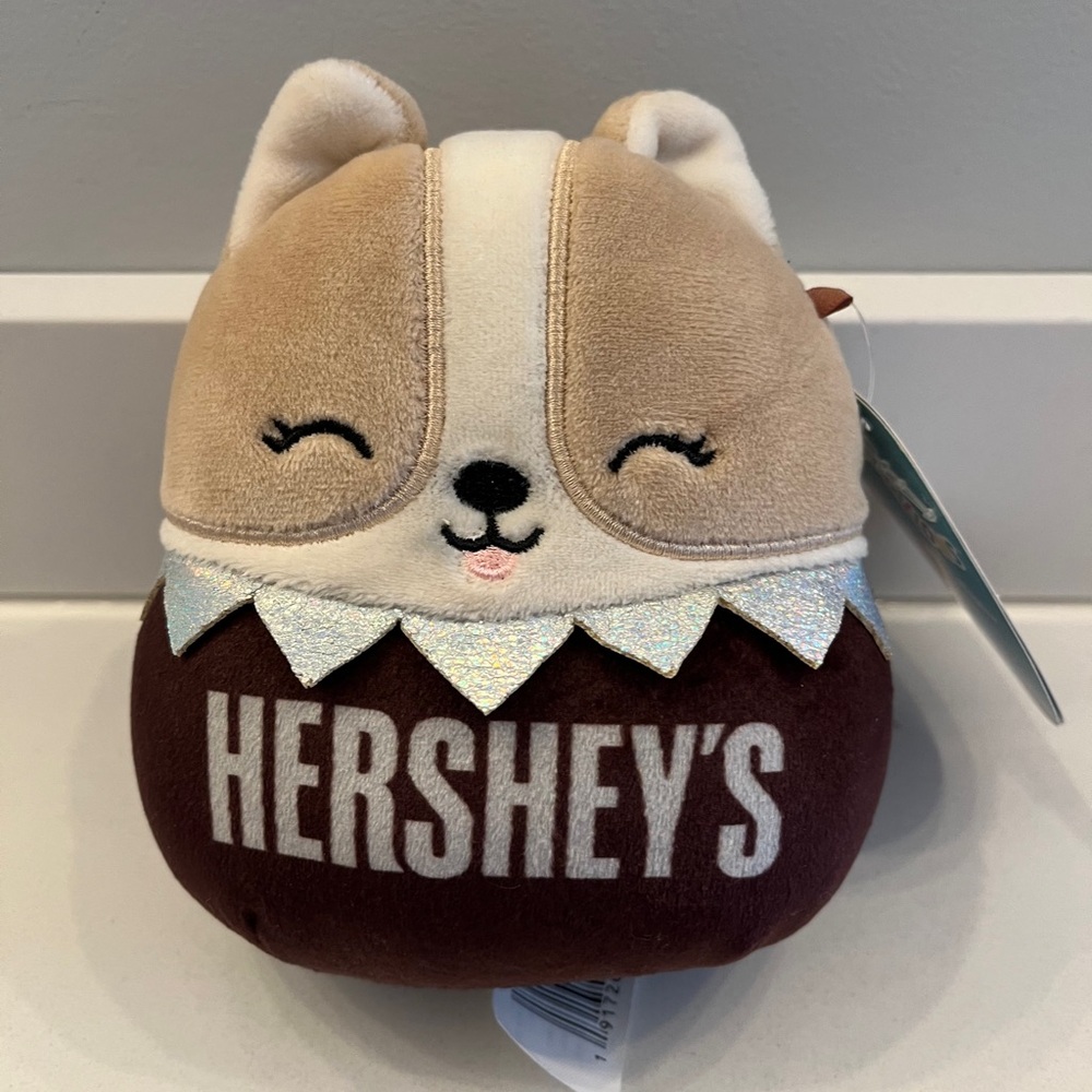 Squishmallows Hershey's Plush NWT Regina corgi 5”in Brown and Cream